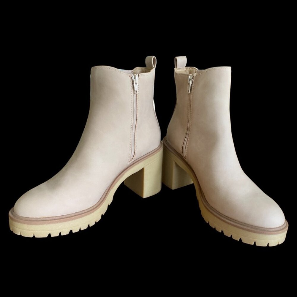 Dolce Vita NWOB Juliet Boots Size 10